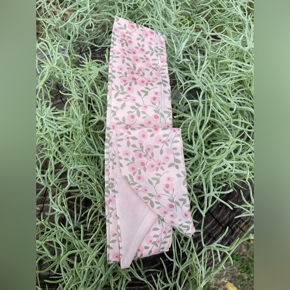 Hair Bow Accessory - Picture 2 of 3